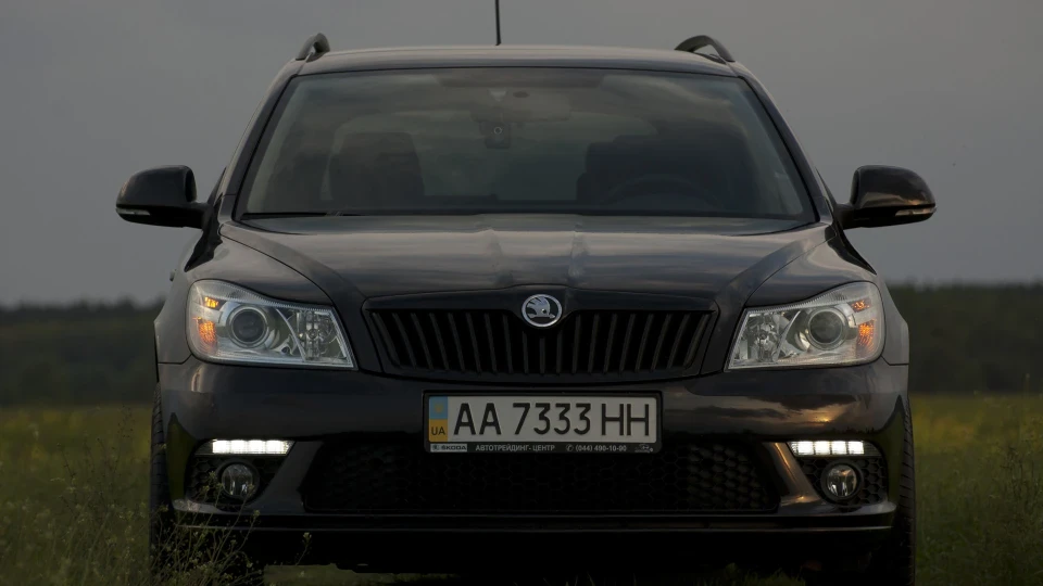 Skoda Octavia Combi stock 4