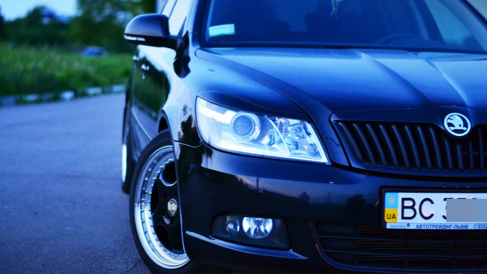 Skoda Octavia Combi vRS Style 4