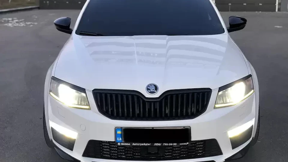 Skoda Octavia RS 2.0 turbo 362ls 5