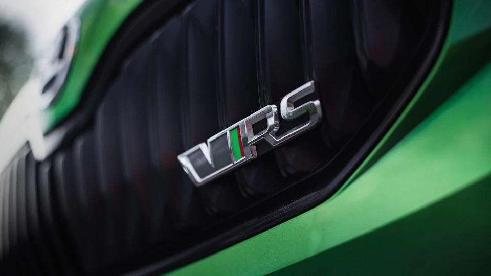 Skoda Octavia RS 323hp Brilliantgrün 3