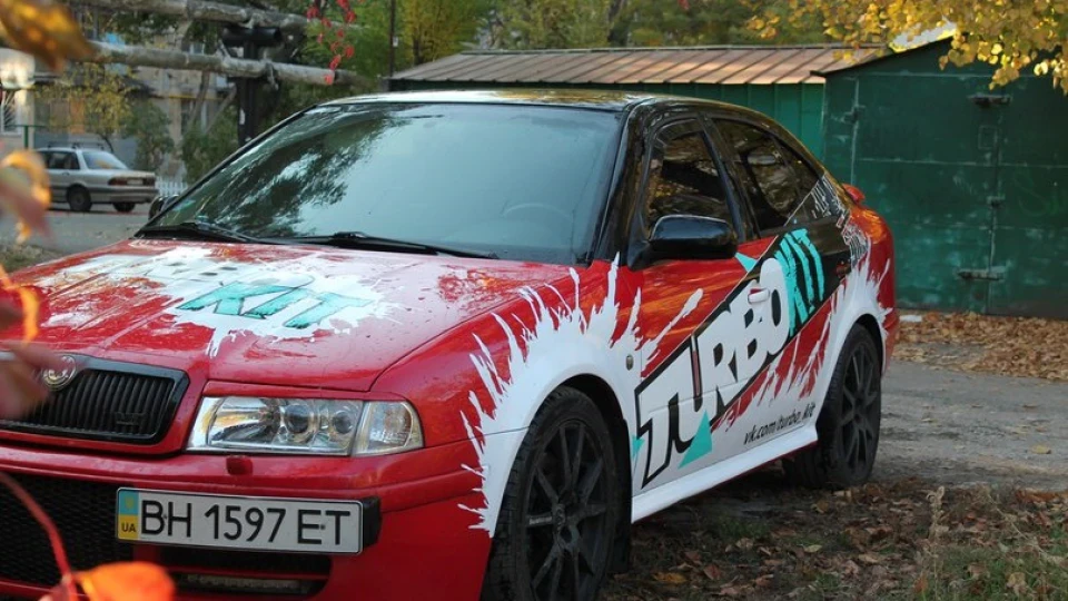 Skoda Octavia RS BLACK&RED ODESSA 5