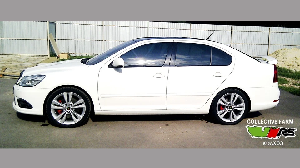 Skoda Octavia RS Black&White 5