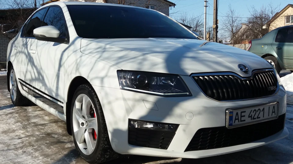 Skoda Octavia RS MoonWeiss 3