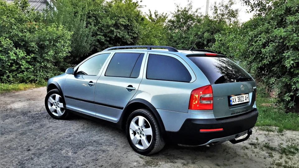 Skoda Octavia Scout 2.0 TDI BKD 2