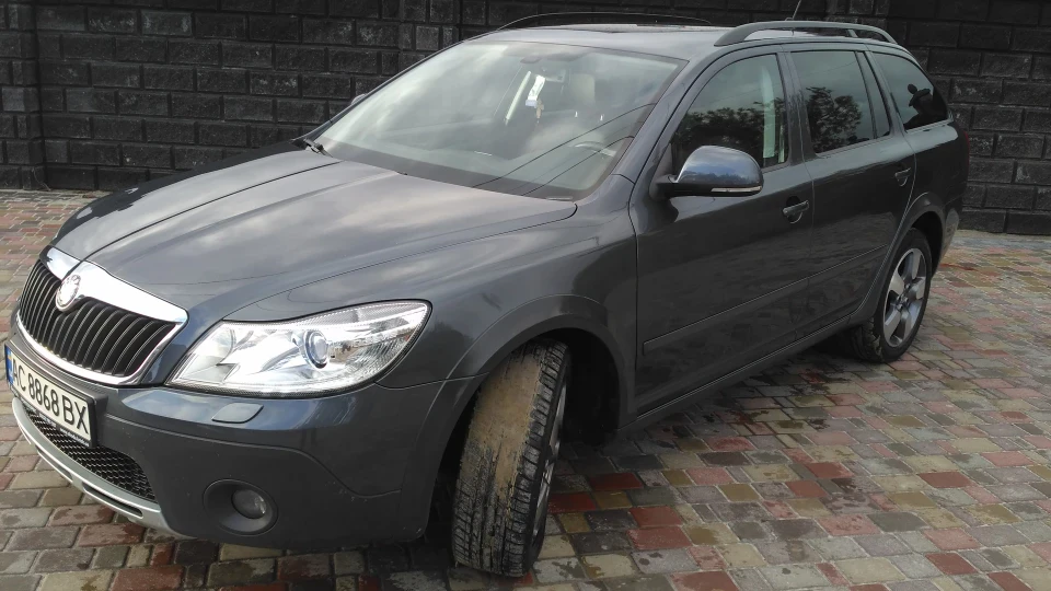 Skoda Octavia Scout 2.0 TDI ЗБЕЗБАШЕНА!