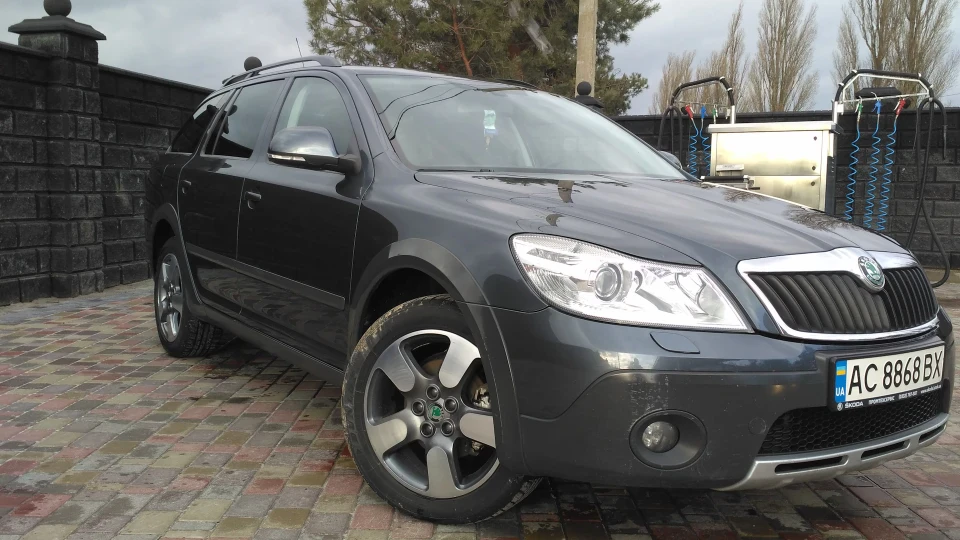 Skoda Octavia Scout 2.0 TDI ЗБЕЗБАШЕНА! 2