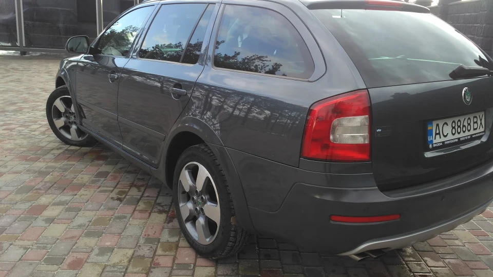 Skoda Octavia Scout 2.0 TDI ЗБЕЗБАШЕНА! 3
