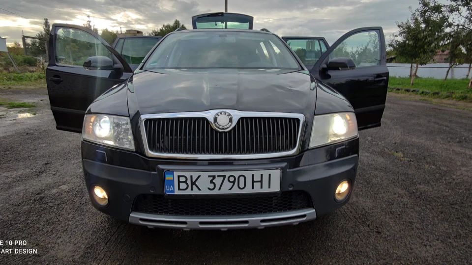 Skoda Octavia Scout - F.E.N.I.K.S - 2