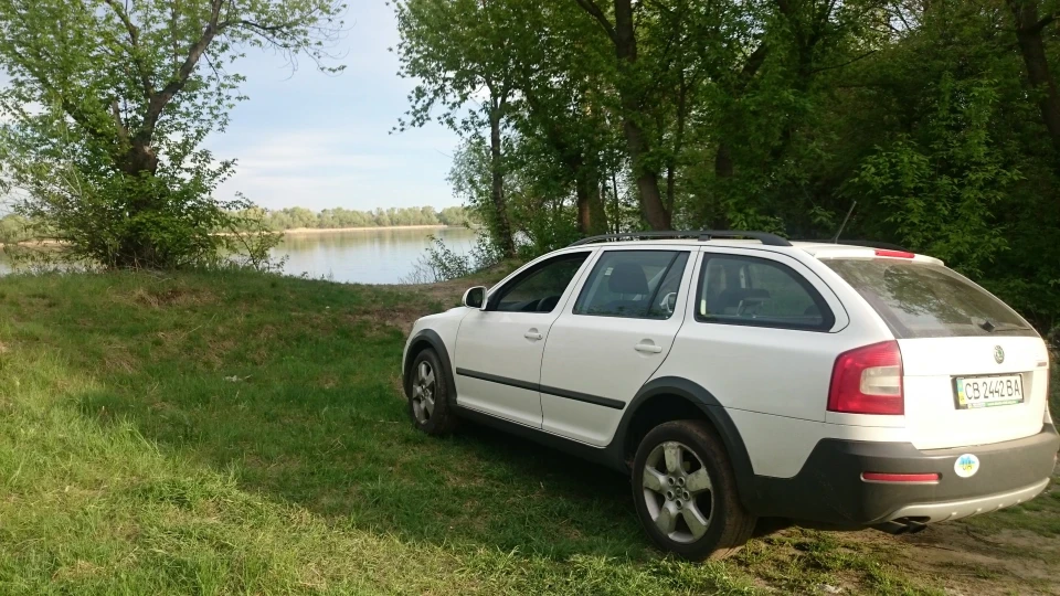 Skoda Octavia Scout Milk Tanker 5