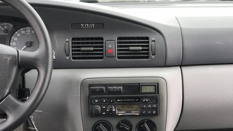 Skoda Octavia ᴡɪɴᴛᴇʀ ᴄʜᴇʀʀʏ 5