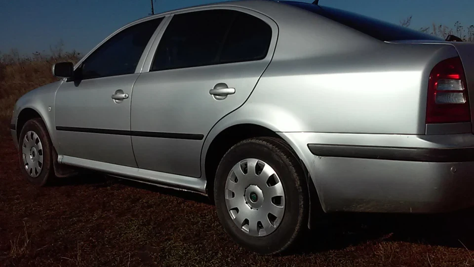 Skoda Octavia 1.6 akl 5