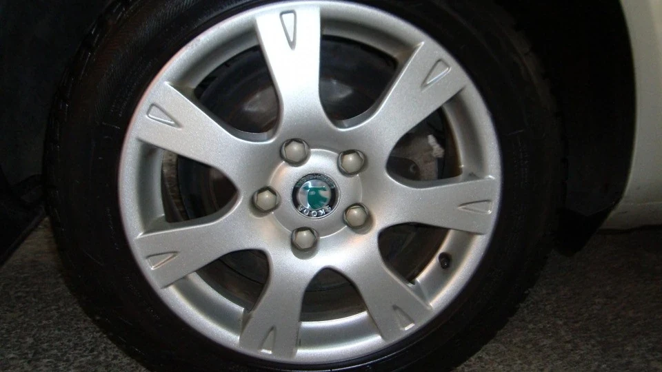 Skoda Octavia 1.6 Elegance 5