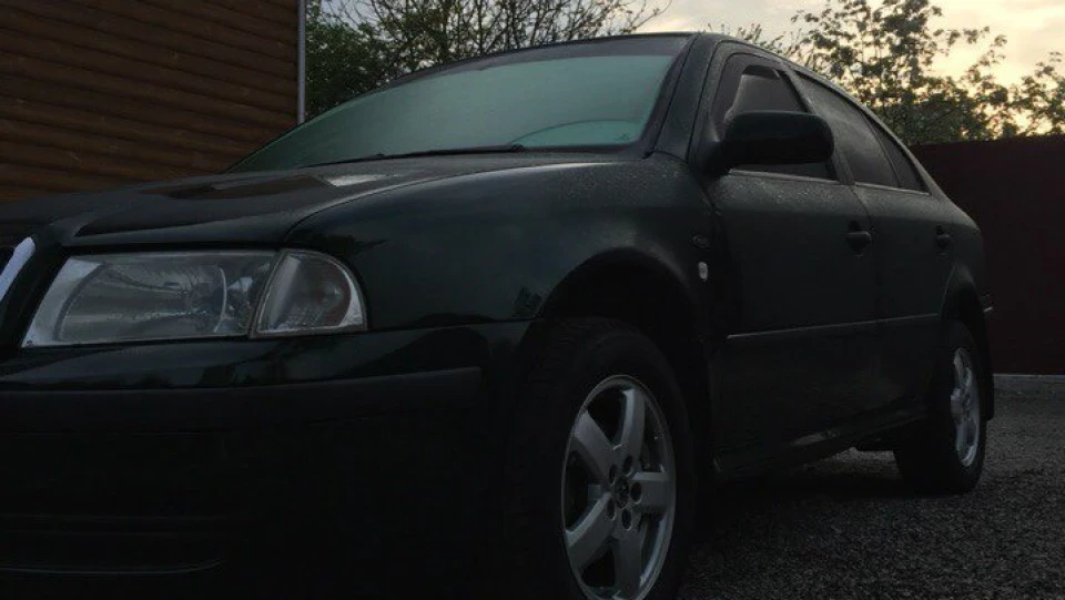 Skoda Octavia 1.6i 3