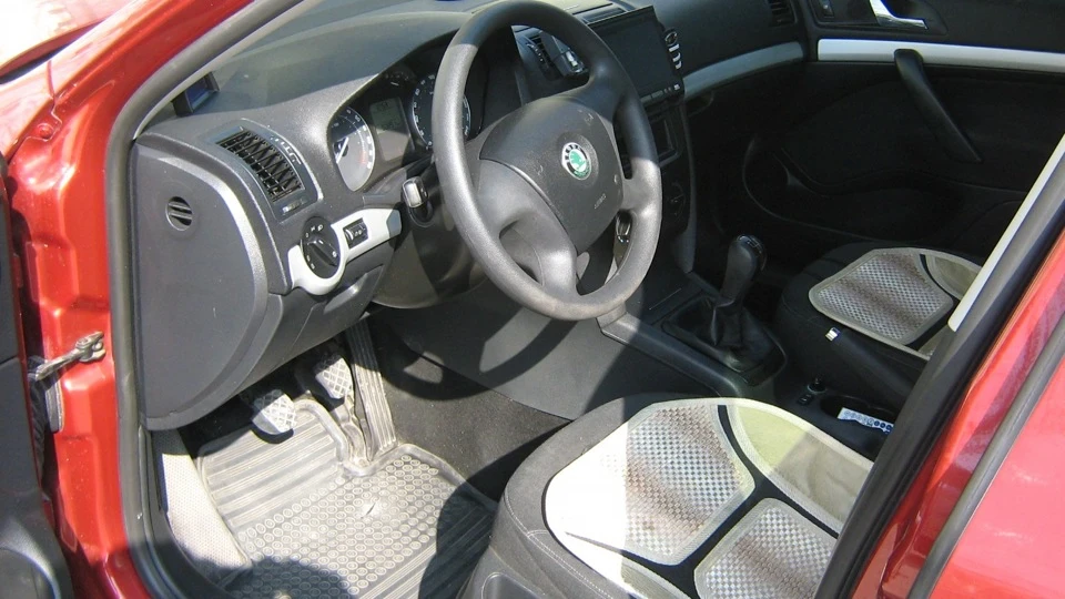Skoda Octavia 1.6MPI 4