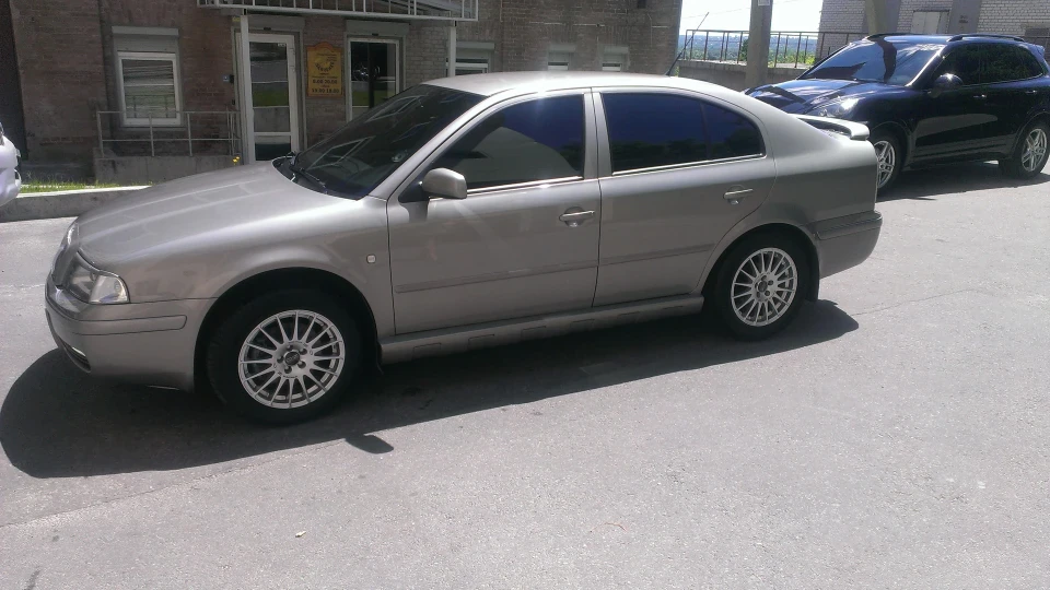 Skoda Octavia 1.8 4