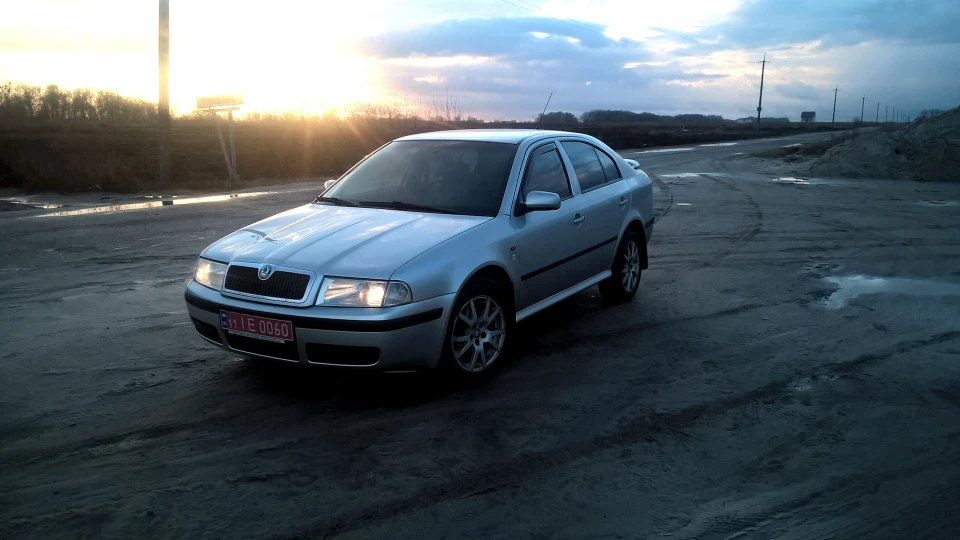 Skoda Octavia 1.8т Elegance 2