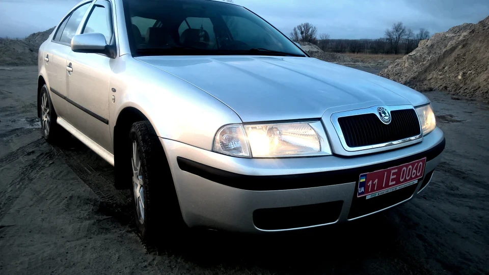 Skoda Octavia 1.8т Elegance 3
