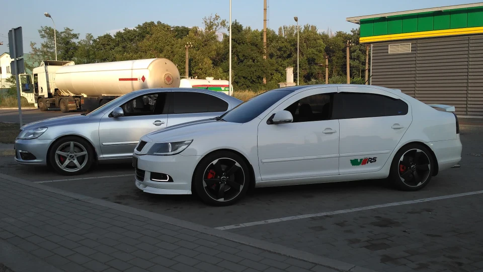 Skoda Octavia 1.8TSI 282Hp 474Nm
