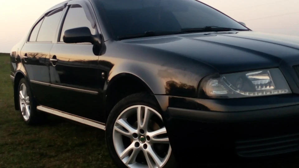 Skoda Octavia 2007год 1,6BFQ 4