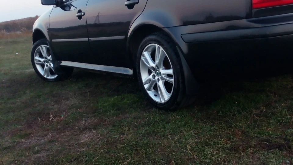 Skoda Octavia 2007год 1,6BFQ 5
