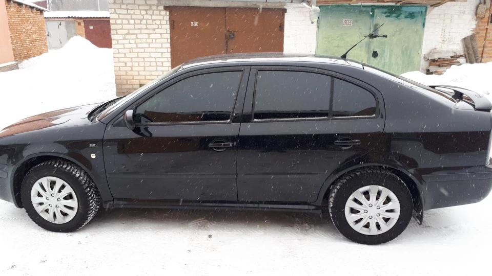 Skoda Octavia Чорний 1.9ТDI 81kw ASV