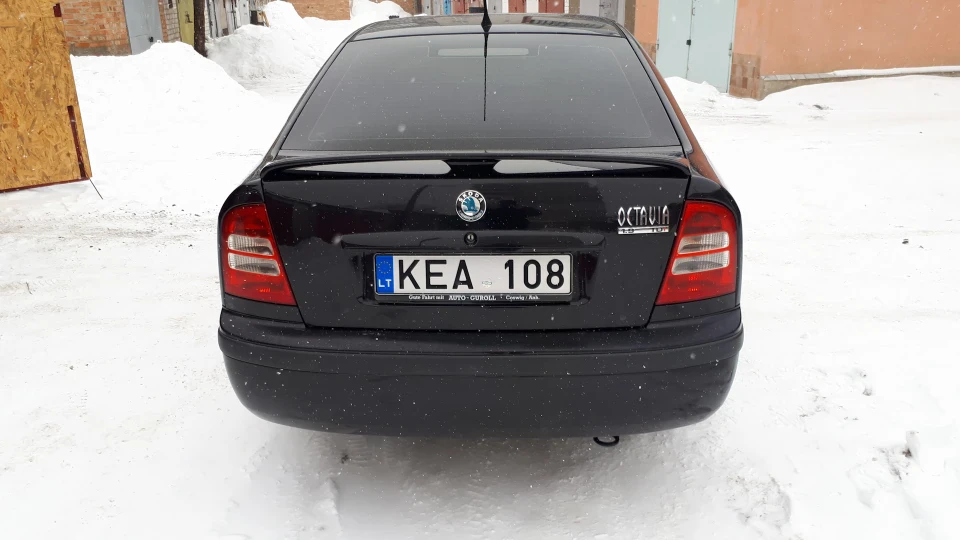 Skoda Octavia Чорний 1.9ТDI 81kw ASV 5