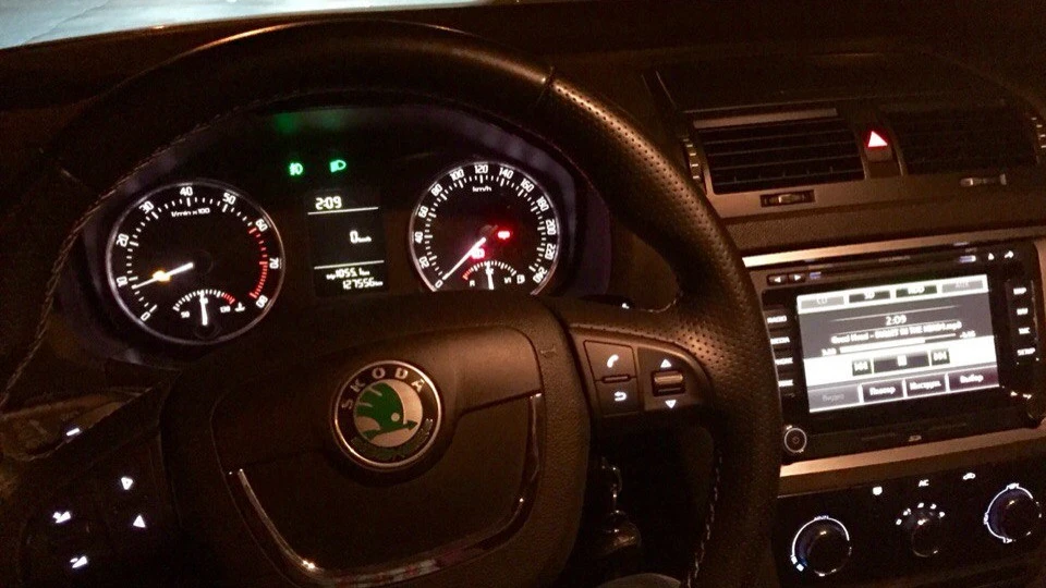 Skoda Octavia Фісташка 1.8 TSI MT 5