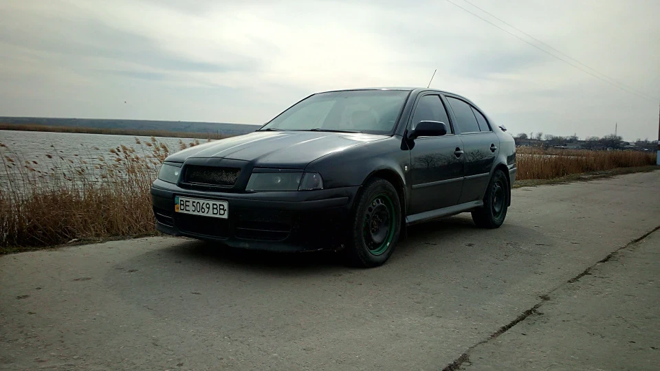 Skoda Octavia Ihi 702Q 2