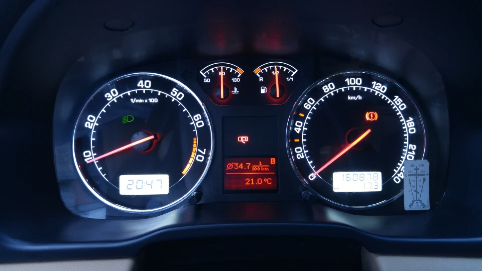 Skoda Octavia L&K 1.8T AGU 2