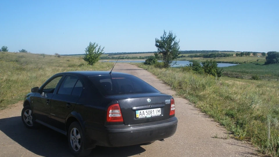 Skoda Octavia Натягувач доріг 5