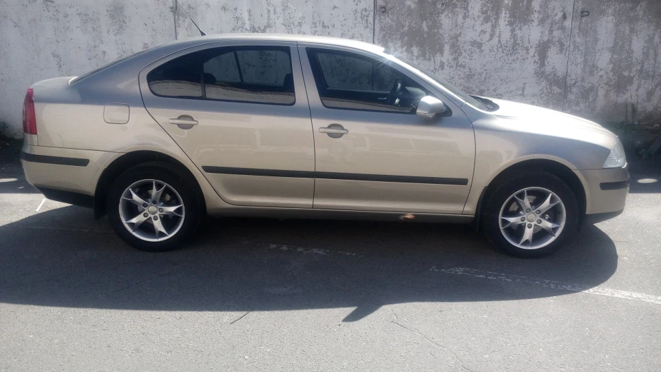 Skoda Octavia пана-мера) 5