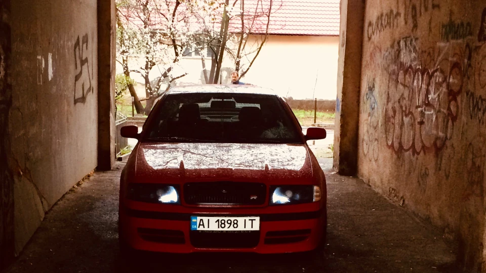 Skoda Octavia Помідор-* 2