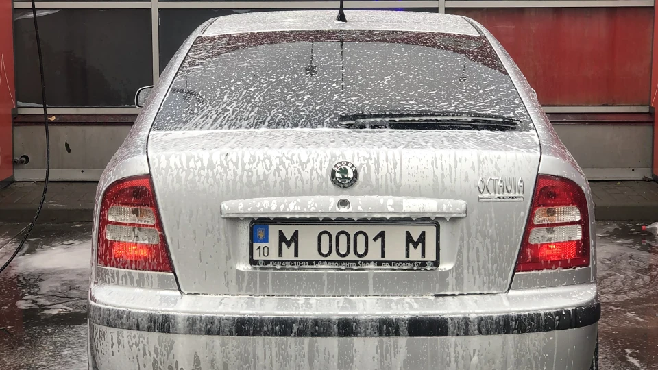 Skoda Octavia Сріблястий трактор 3