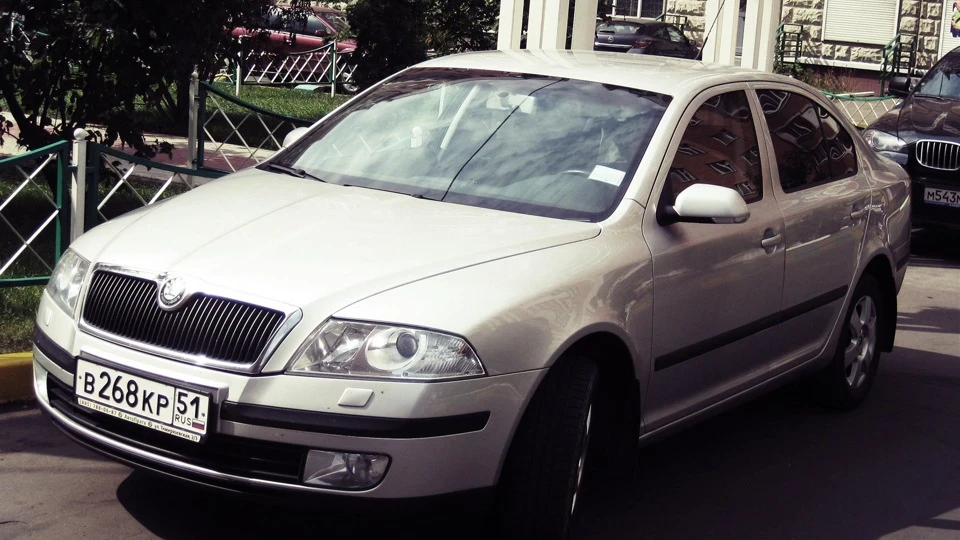 Skoda Octavia silver 3