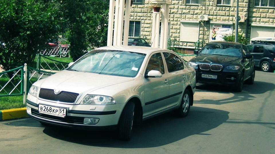 Skoda Octavia silver 4