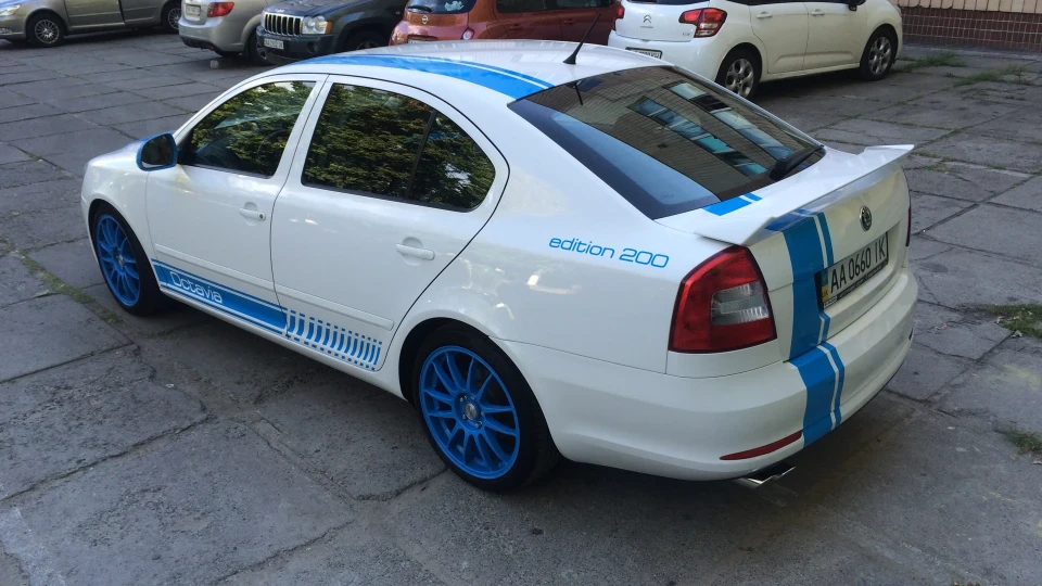 Skoda Octavia Шкода' 4