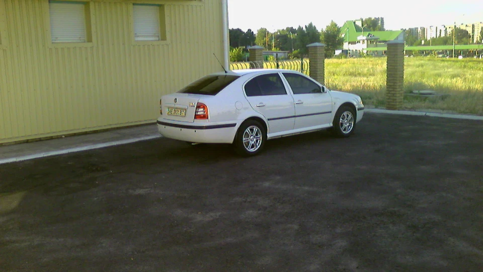 Skoda Octavia SuperB лондинка 4