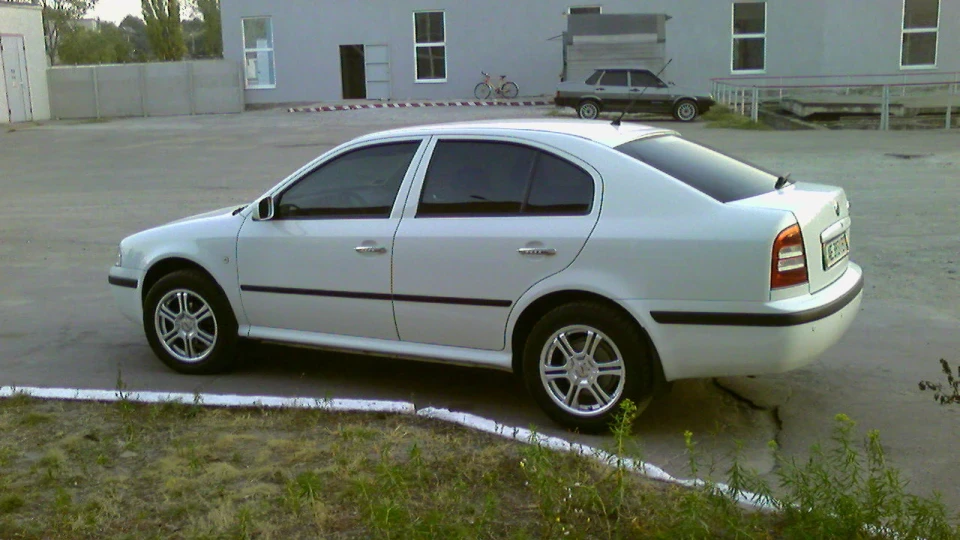 Skoda Octavia SuperB лондинка 5