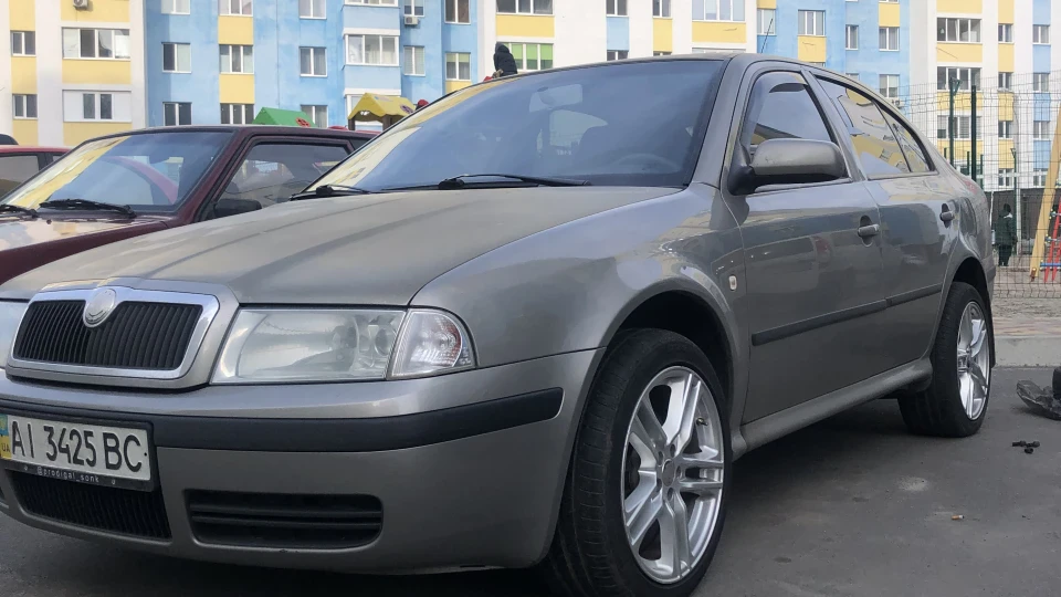 Skoda Octavia Tour 1.8T (AGU) 2