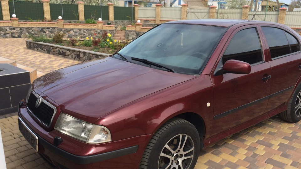 Skoda Octavia вишенька 1.8 4