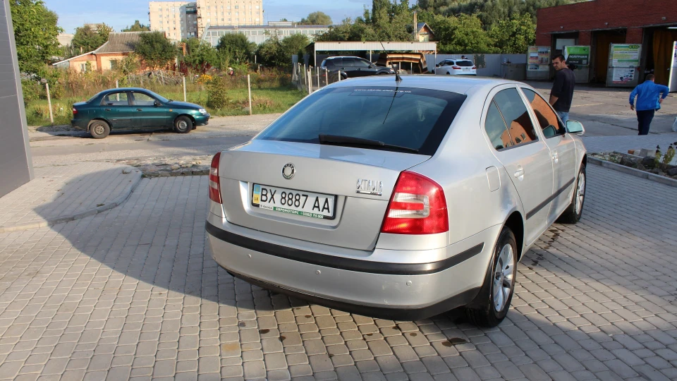 Skoda Octavia ГАРНА СКРОМНЯГА 3