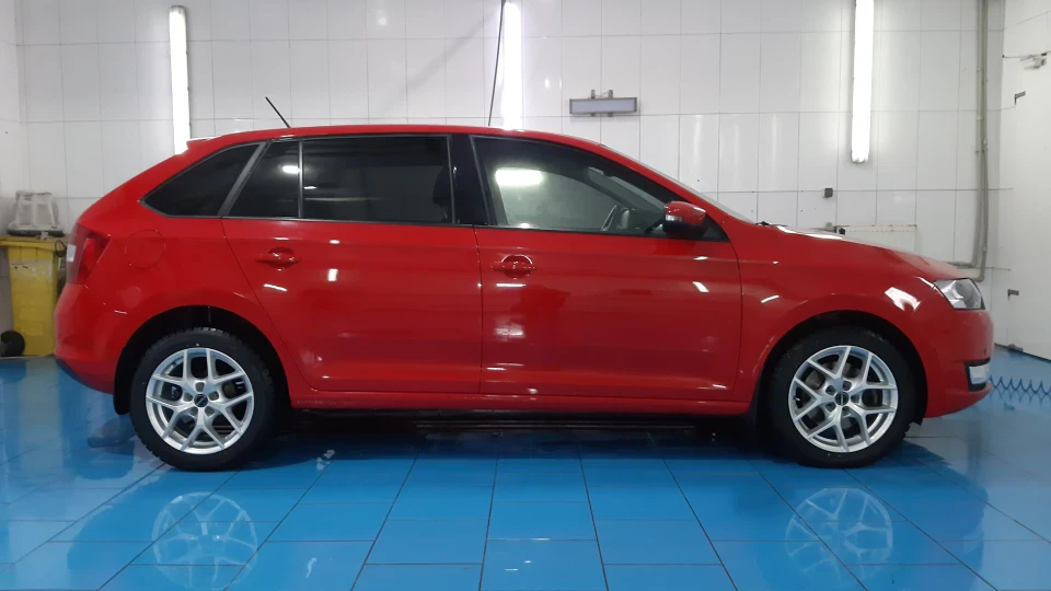 Skoda Rapid Spaceback 4