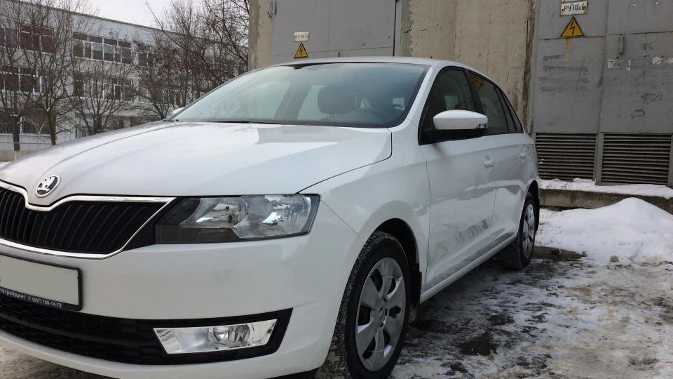 Skoda Rapid Spaceback 1.2 TSI Hot Chech 2