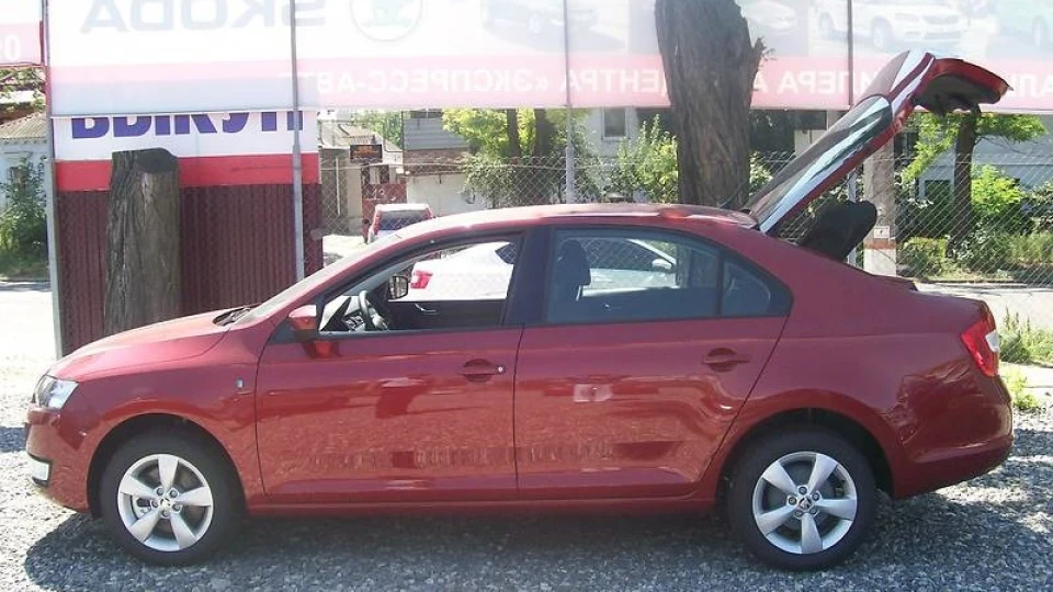 Skoda Rapid 1,2 TSI , Ambition 3