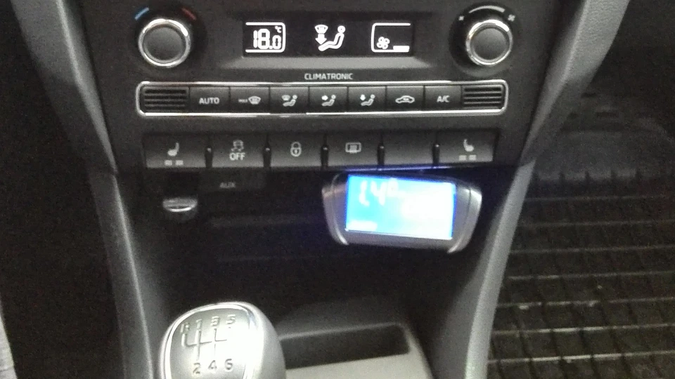 Skoda Rapid 1,2 TSI SMARAGD 5