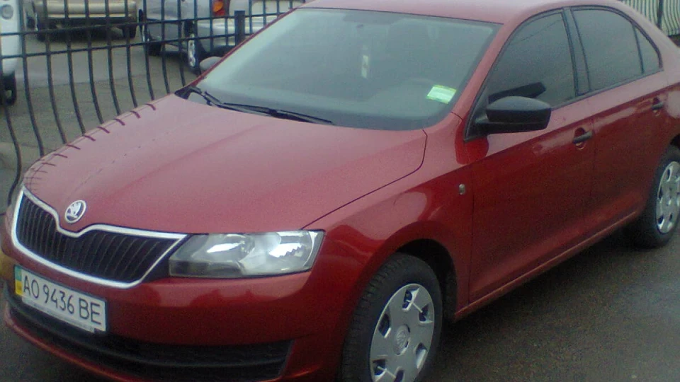 Skoda Rapid 1.6 mpi manual 2