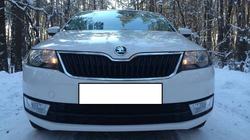 Skoda Rapid 1.6 MPI 2