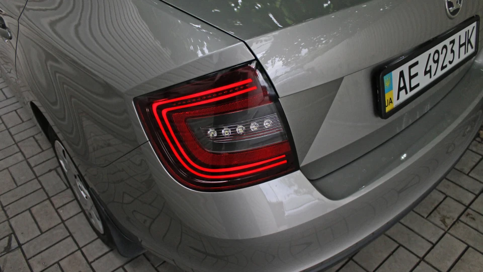 Skoda Rapid 1st LED