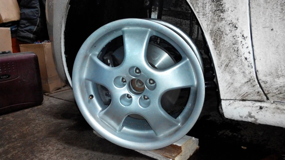 Skoda Rapid Білий кролик 2