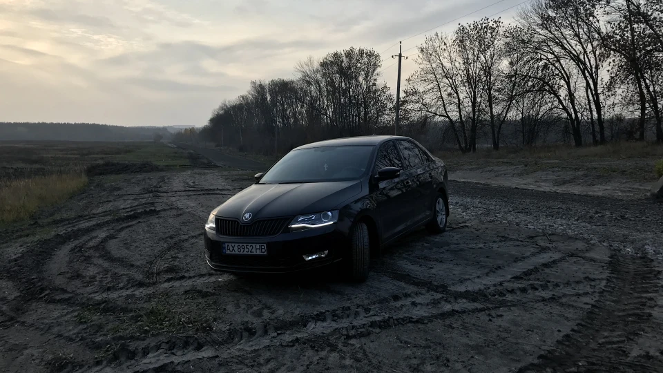 Skoda Rapid (Black) Рапідушка 2